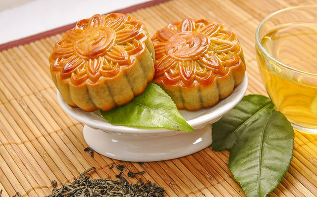 Sinh Hùng - Bánh Ngọt