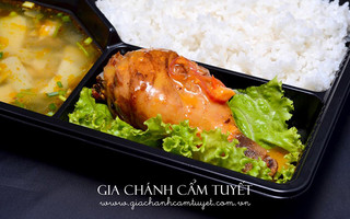 Gia Chánh Cẩm Tuyết - Giao Cơm Văn Phòng - Vincom Center