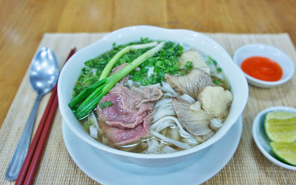 Phở Nam - Chợ Cây Tràm