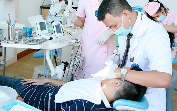 Nha Khoa Đức Tín