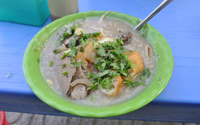 Cháo Lòng - Đường D3