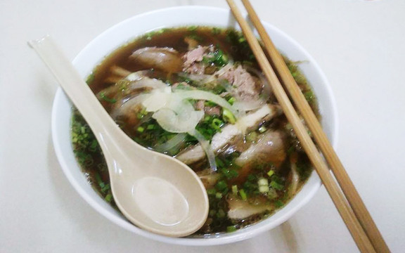 Phở Yên - Tôn Thất Tùng