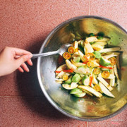 Vô hình có vẻ nghệ thuật, 30s sau cái đống này vô bao tử e rồi