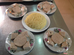 XÔI VÒ CHẢ LỤA