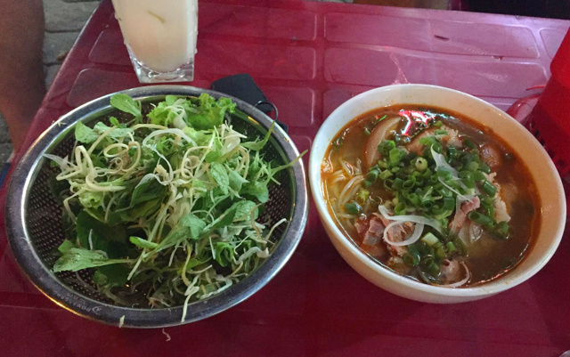 Bún Bò Gia Truyền Nam Đàn