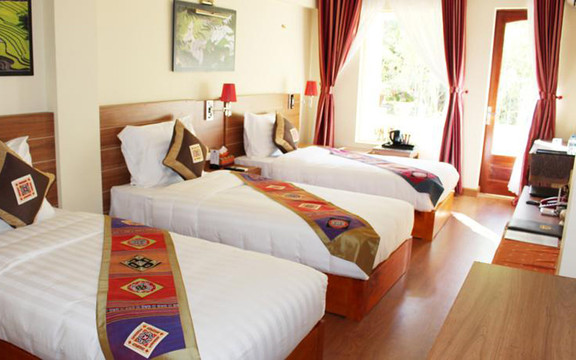 Sapa Dragon Hotel