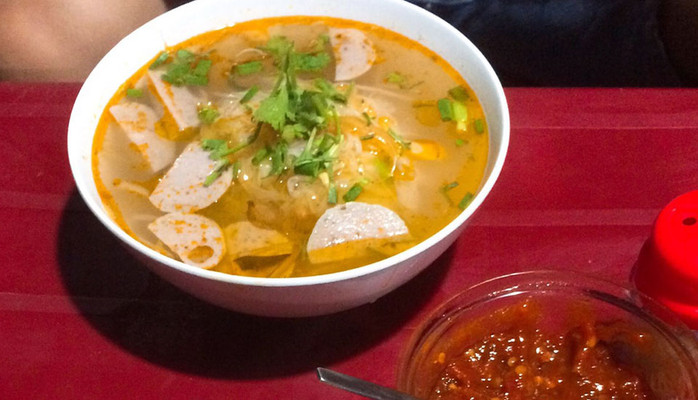 Bún Phở - Ngô Mây