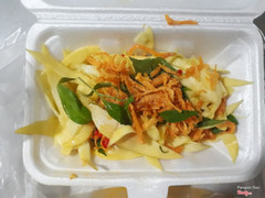 Đừg order món Gỏi xoài 