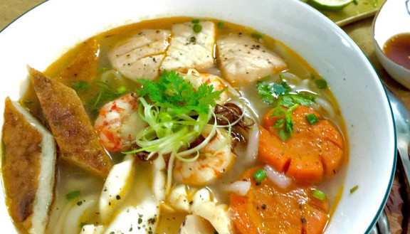 Quán Thịnh Phát - Bánh Canh, Cháo Cua & Cơm Tấm