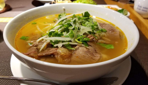 Bún Bò & Bún Riêu Mọc