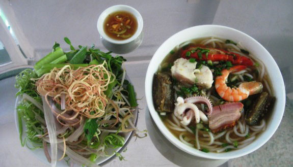 Bún Mắm - 61 Phạm Hùng