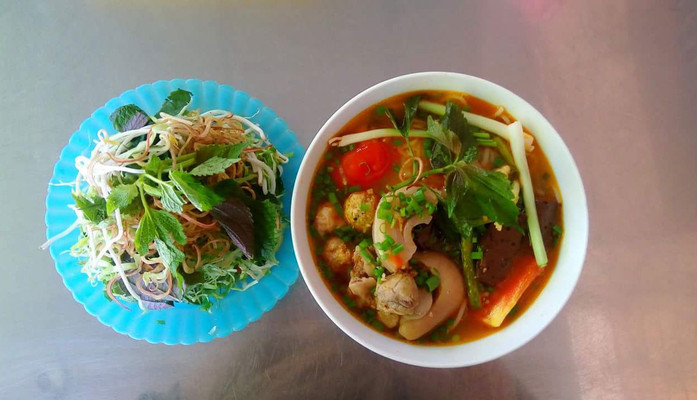 Phương Nam - Bún Riêu & Cháo Lòng