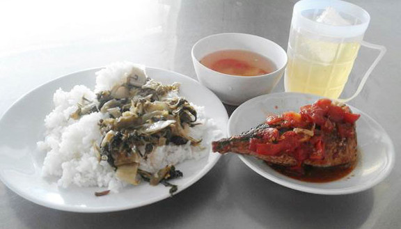 Cơm Bình Dân - 201 Hà Huy Giáp