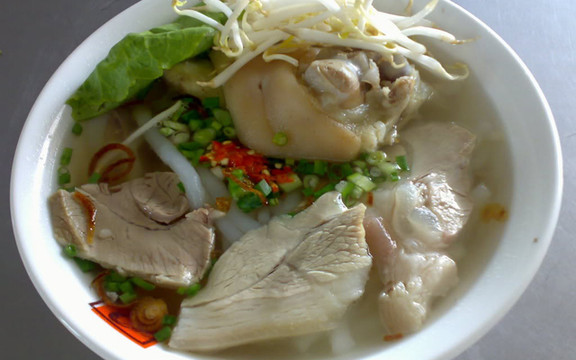 Quán Lan - Hủ Tiếu, Bánh Canh