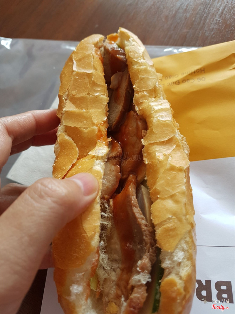 Bánh mì xá xíu