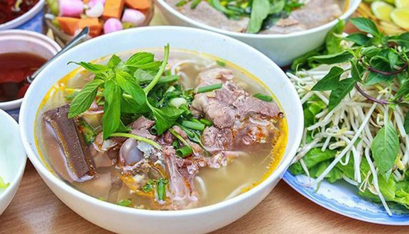 Quán Bún Mì Chị Vui