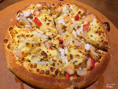 Pizza seafood black pepper L