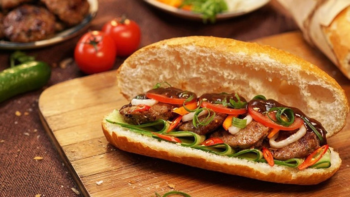 Bánh Mì Hà Nội Thiên Đường - Phạm Văn Đồng