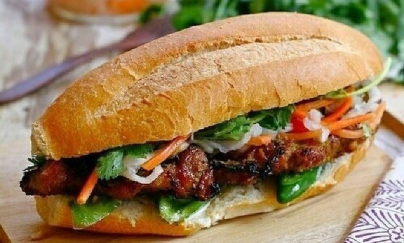 Bánh Mì Sinh Viên - Thái Sanh Hạnh