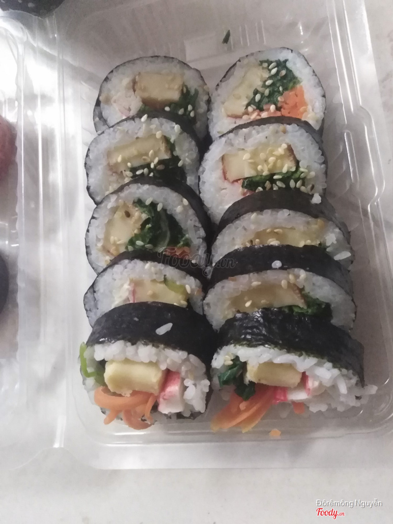 Kimbap tươi