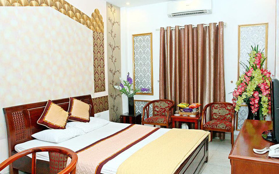 96 Hotel - Đặng Văn Ngữ