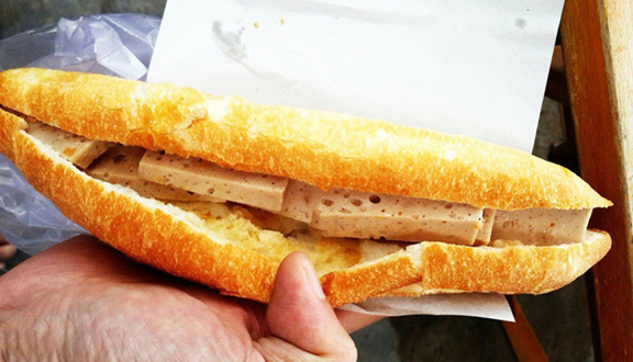 Bánh Mì Ông Tý - Trưng Nữ Vương