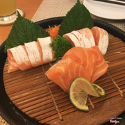 sashimi bụng cá hồi