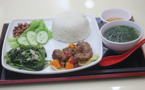 Quán Thằng Nhí - Cơm Văn Phòng