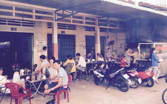 Quán Cơm Tấm Hà