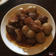 Thịt kho trứng cút