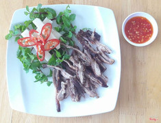 Nai Gác Bếp