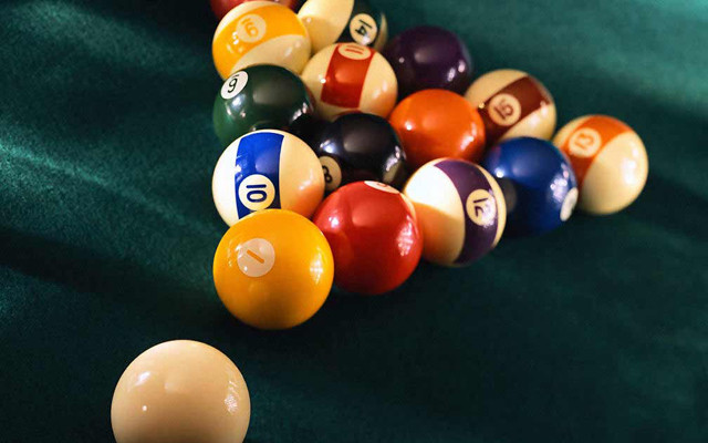 CLB Billiards 140