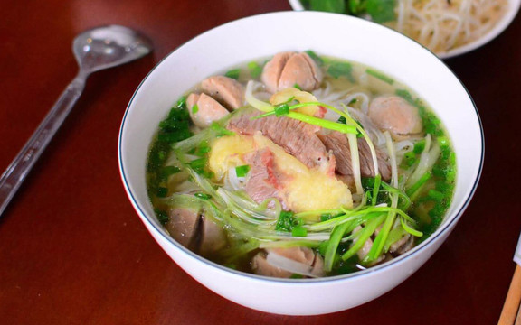 Linh - Phở, Hủ Tiếu & Bánh Canh