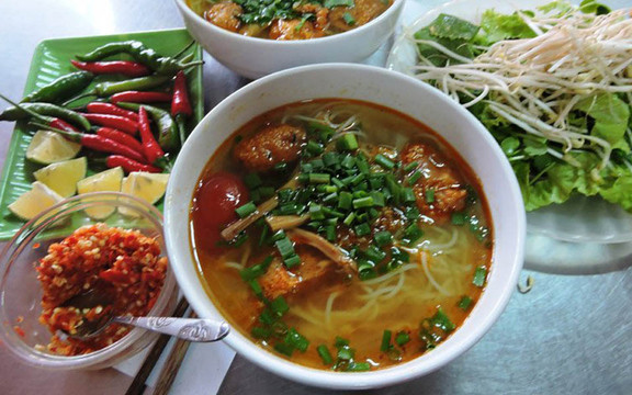 Bún Chả Cá Thúy 