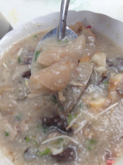 có da heo nữa zà nhiều "topping" # nữa ngon ko kém ^^