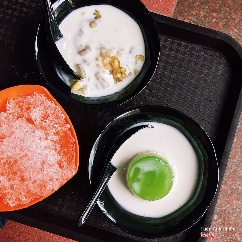 Sâm dứa phô mai và chè bưởi