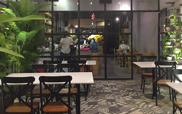 Đỉnh Tea & Coffee Saigon