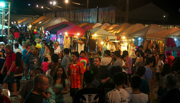 Thepprasit Night Market