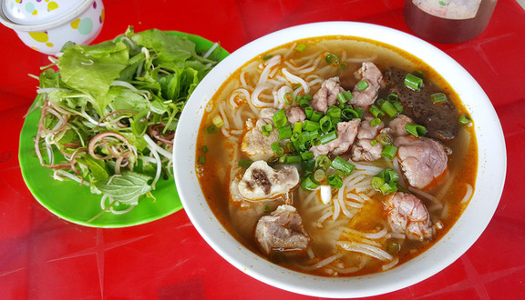 A Bảy - Bún Bò & Lẩu Bò