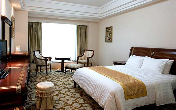 Grand Plaza Hanoi Hotel - Trần Duy Hưng