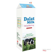 Sữa thanh tr&#249;ng Đ&#224; Lạt milk kh&#244;ng đường 950ml