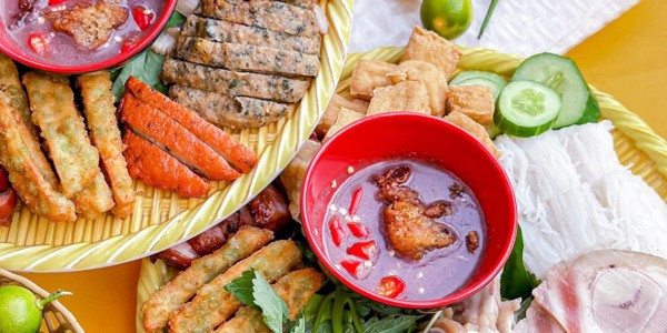VUA ĐẬU - Bún Đậu Mắm Tôm - 231 Nguyễn Thị Nhỏ