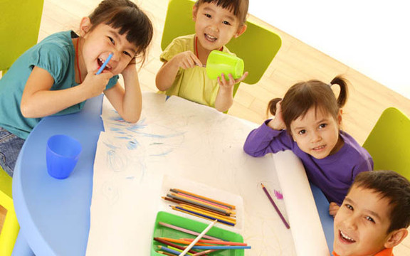 Nhà Trẻ Hoa Phượng