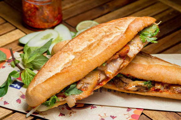 Cô Ba - Bánh Mì Bì & Thịt Chả