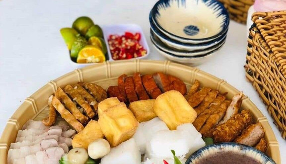 Bé Bơ - Bánh Cuốn & Bún Thịt Nướng - Tôn Đức Thắng