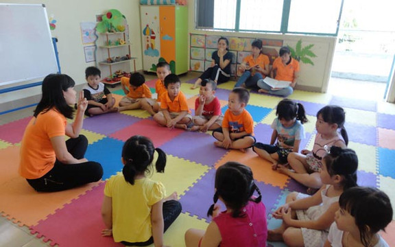 Mầm Non Tư Thục 7 Sắc Cầu Vòng - Trần Bình Trọng