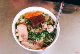 Bún bò huế