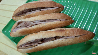 bánh mì chả