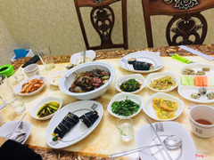Thích vị kimbap ở đây .... ngon 