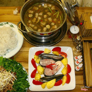 Lẩu Mắm - 400k 
Set lẩu mắm cá kèo với hương vị miền tây đặc biệt!
